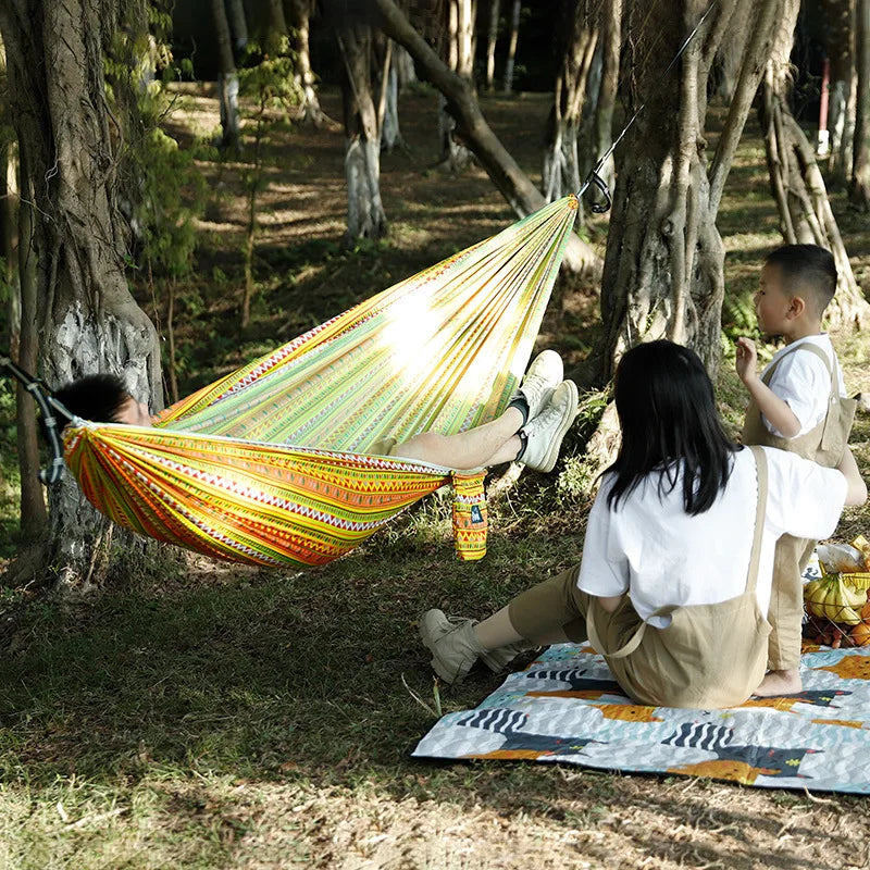 1pcs Outdoor Super Light Camping Hammock Travel Leisure Portable Hammock 260x140cm Parachute Cloth Anti-rollover Hammocks Swing