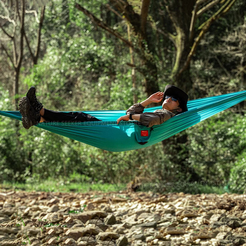 Outdoor Camping Hammock with Storage Bag 210T High Strength Hanging Sleeping Bed for Beach Picnic Load Capacity 200kg Hammocks