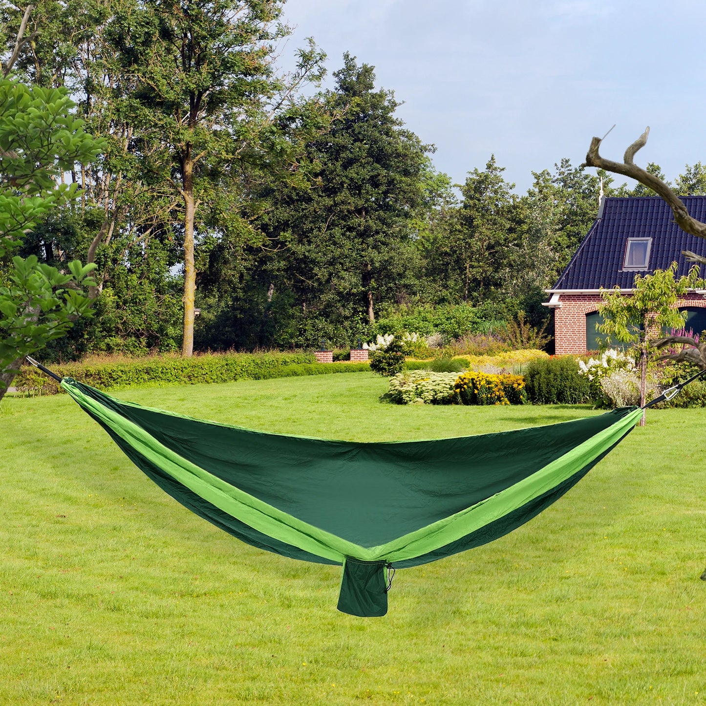 Portable Camping Hammock 270 * 140cm, Load-bearing 300KG, Easy Setup Outdoor Parachute Hammock with Storage Bag for Travel BBQ